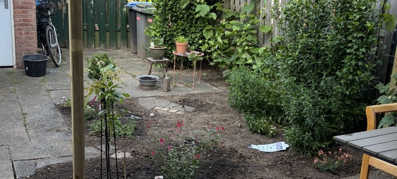Gratis tegel ophaalservice voor je tuin