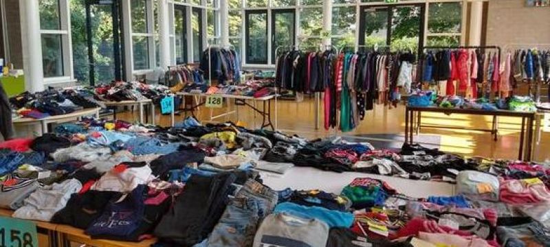 Kinderkleding-beurs