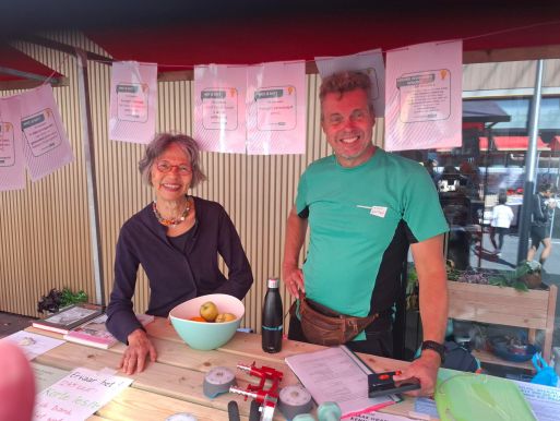 Sportbedrijf en Marijke met Qigong